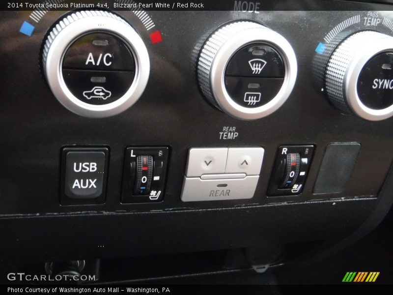 Controls of 2014 Sequoia Platinum 4x4