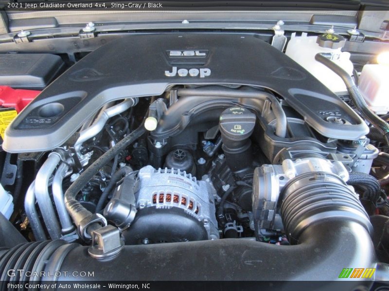 Sting-Gray / Black 2021 Jeep Gladiator Overland 4x4