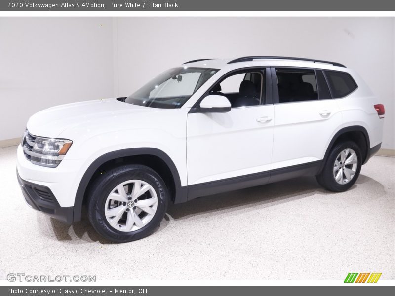 Pure White / Titan Black 2020 Volkswagen Atlas S 4Motion