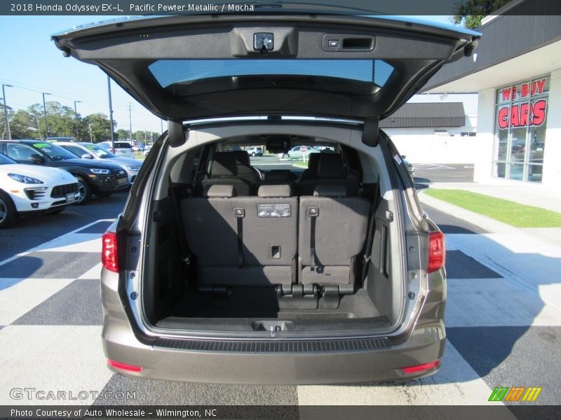Pacific Pewter Metallic / Mocha 2018 Honda Odyssey EX-L