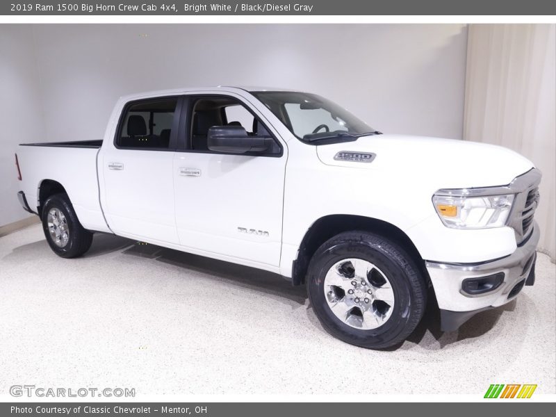 Bright White / Black/Diesel Gray 2019 Ram 1500 Big Horn Crew Cab 4x4