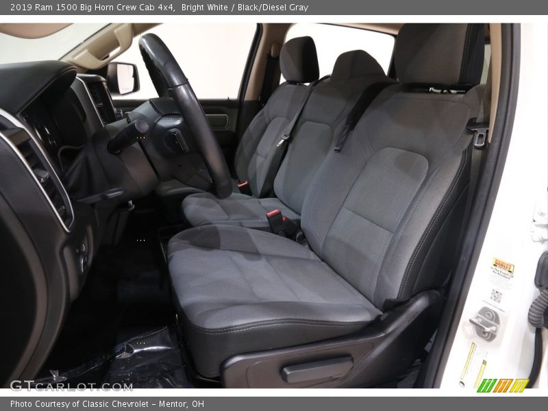 Bright White / Black/Diesel Gray 2019 Ram 1500 Big Horn Crew Cab 4x4