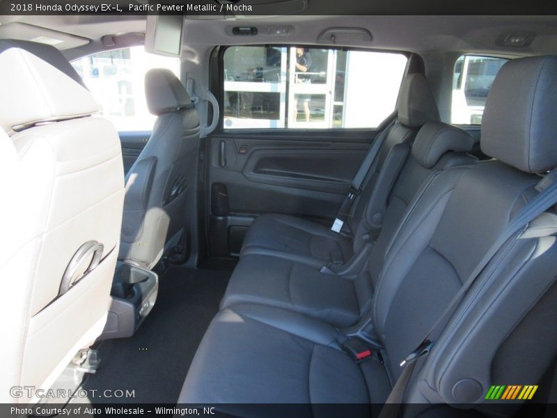 Pacific Pewter Metallic / Mocha 2018 Honda Odyssey EX-L