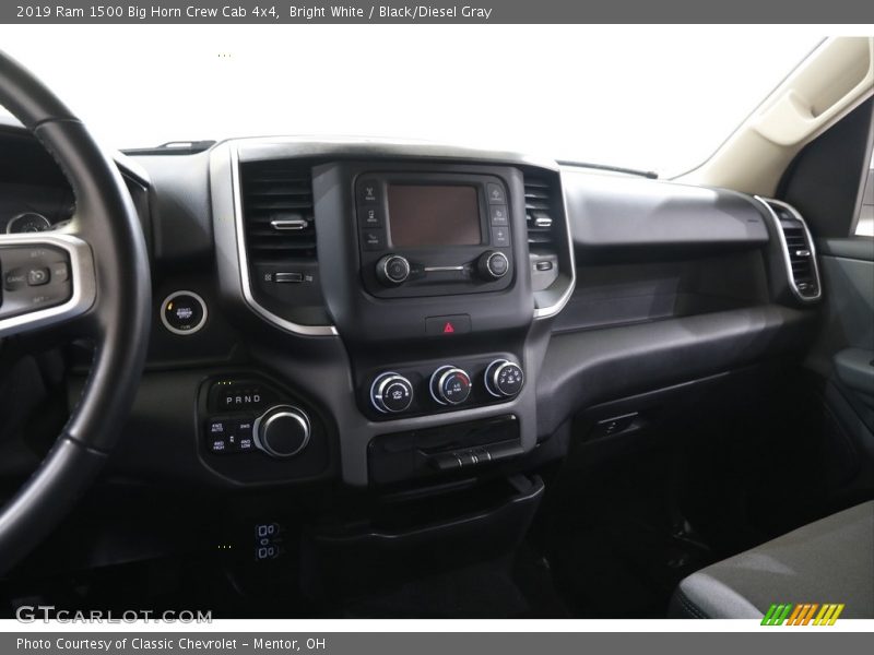 Bright White / Black/Diesel Gray 2019 Ram 1500 Big Horn Crew Cab 4x4