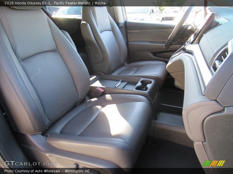 Pacific Pewter Metallic / Mocha 2018 Honda Odyssey EX-L