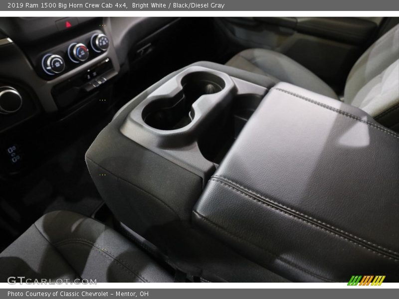 Bright White / Black/Diesel Gray 2019 Ram 1500 Big Horn Crew Cab 4x4