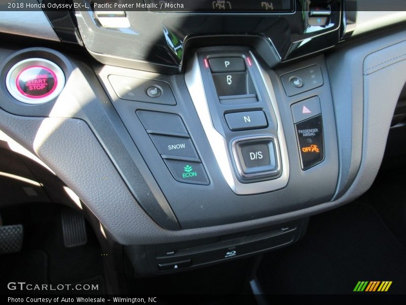 Pacific Pewter Metallic / Mocha 2018 Honda Odyssey EX-L