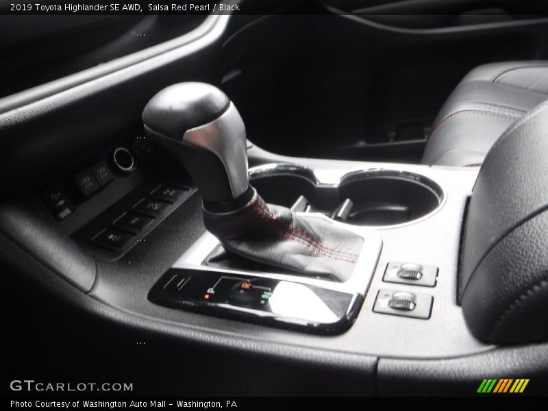 Salsa Red Pearl / Black 2019 Toyota Highlander SE AWD
