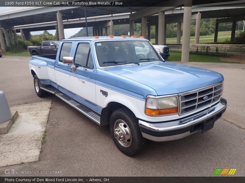 Front 3/4 View of 1995 F350 XLT Crew Cab 4x4