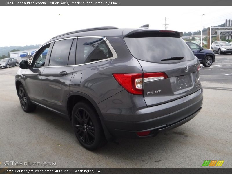 Modern Steel Metallic / Black 2021 Honda Pilot Special Edition AWD