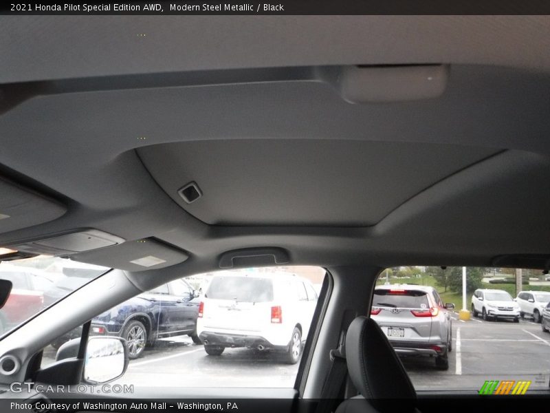Modern Steel Metallic / Black 2021 Honda Pilot Special Edition AWD
