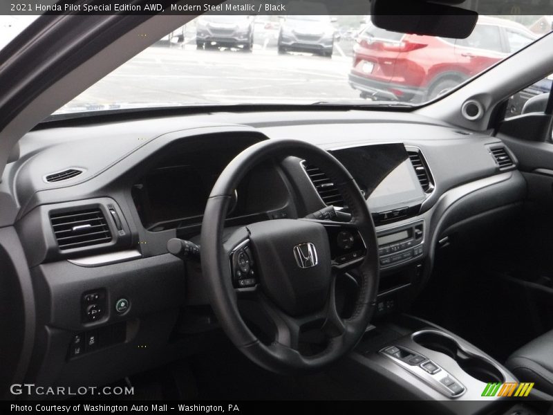 Modern Steel Metallic / Black 2021 Honda Pilot Special Edition AWD