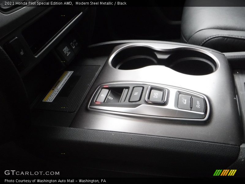 Modern Steel Metallic / Black 2021 Honda Pilot Special Edition AWD