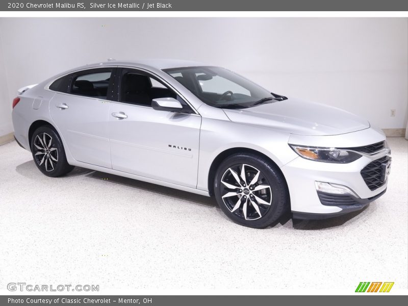 Silver Ice Metallic / Jet Black 2020 Chevrolet Malibu RS