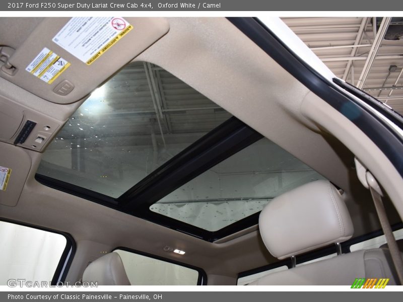 Oxford White / Camel 2017 Ford F250 Super Duty Lariat Crew Cab 4x4