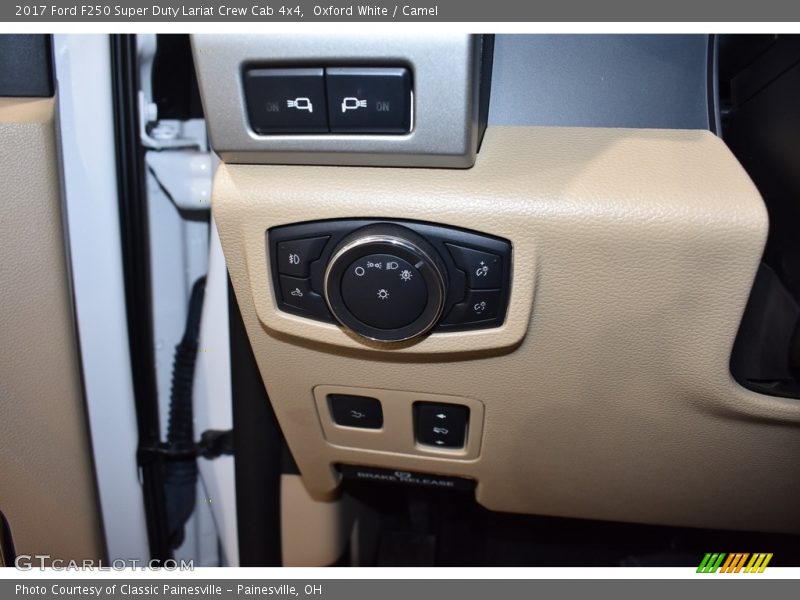 Oxford White / Camel 2017 Ford F250 Super Duty Lariat Crew Cab 4x4