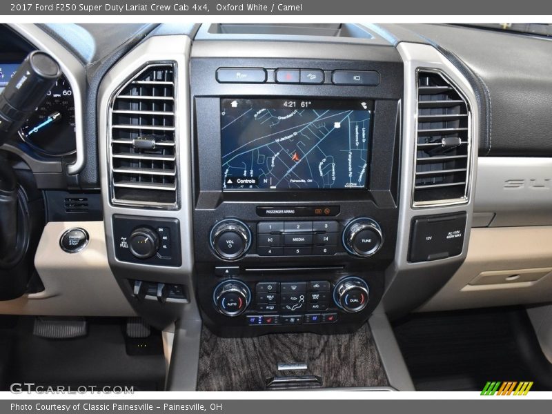Oxford White / Camel 2017 Ford F250 Super Duty Lariat Crew Cab 4x4