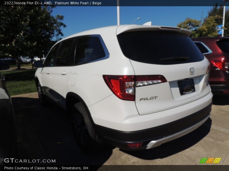 Platinum White Pearl / Beige 2022 Honda Pilot EX-L AWD