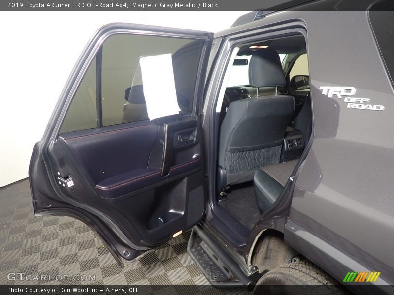 Magnetic Gray Metallic / Black 2019 Toyota 4Runner TRD Off-Road 4x4