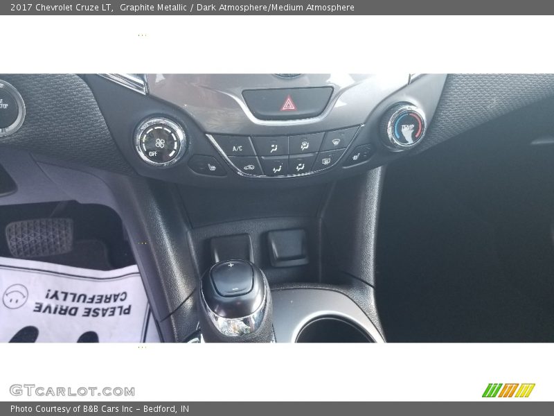 Graphite Metallic / Dark Atmosphere/Medium Atmosphere 2017 Chevrolet Cruze LT
