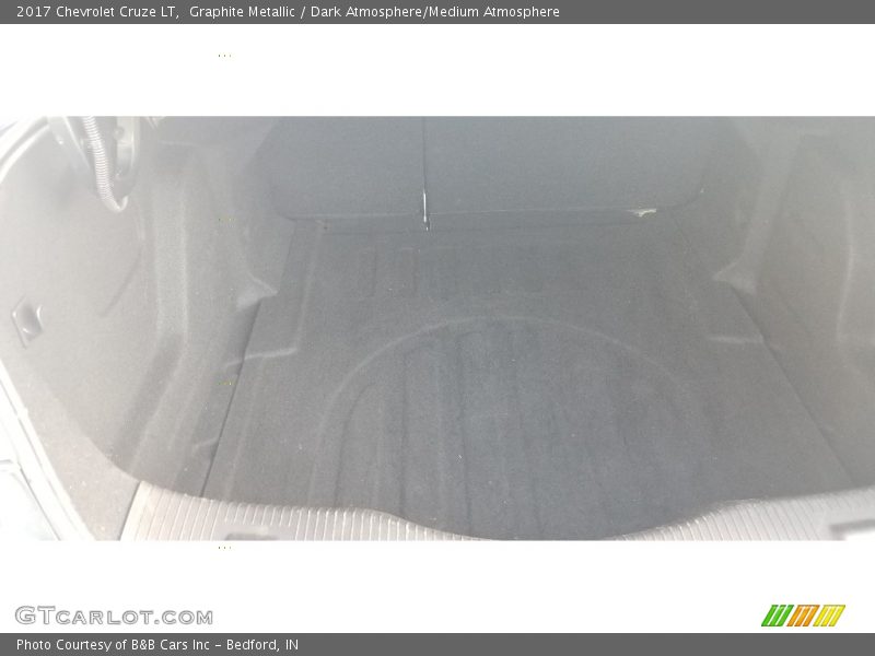 Graphite Metallic / Dark Atmosphere/Medium Atmosphere 2017 Chevrolet Cruze LT