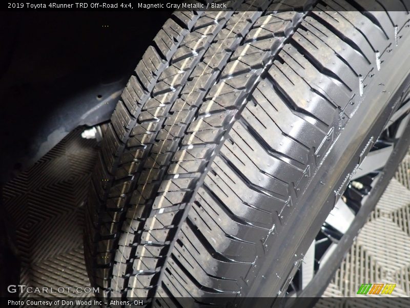 Magnetic Gray Metallic / Black 2019 Toyota 4Runner TRD Off-Road 4x4