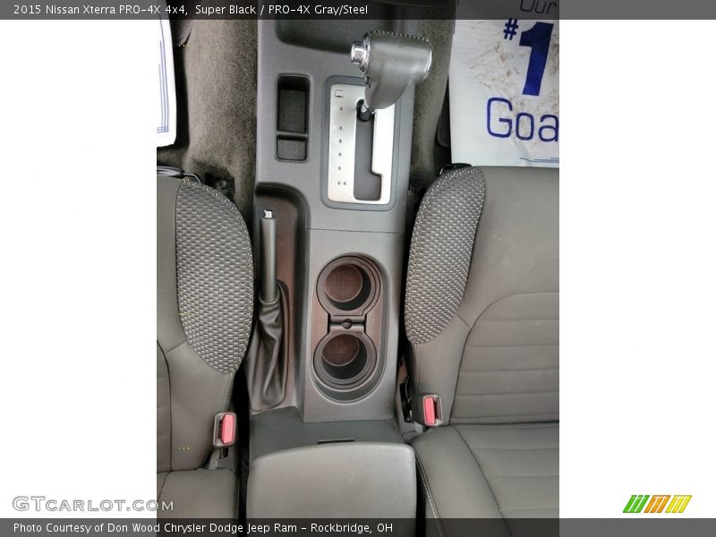 Super Black / PRO-4X Gray/Steel 2015 Nissan Xterra PRO-4X 4x4