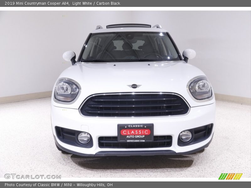 Light White / Carbon Black 2019 Mini Countryman Cooper All4