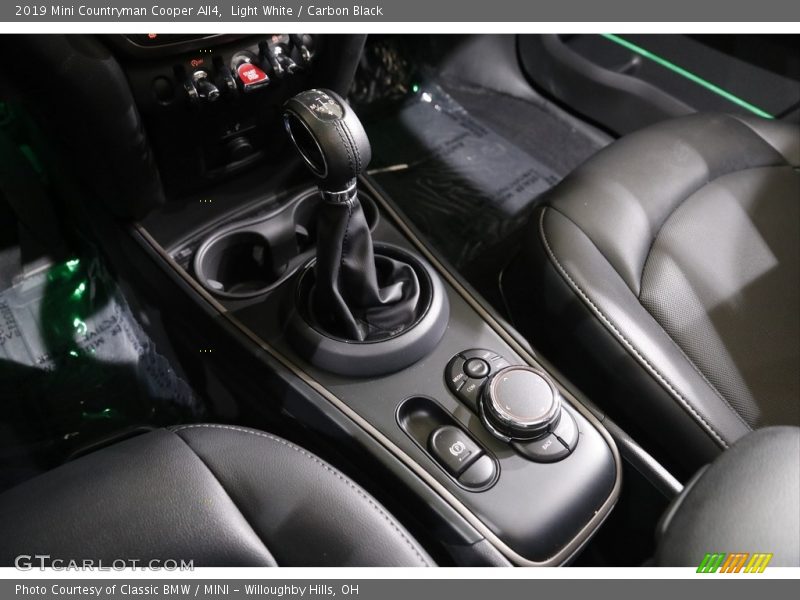 Light White / Carbon Black 2019 Mini Countryman Cooper All4