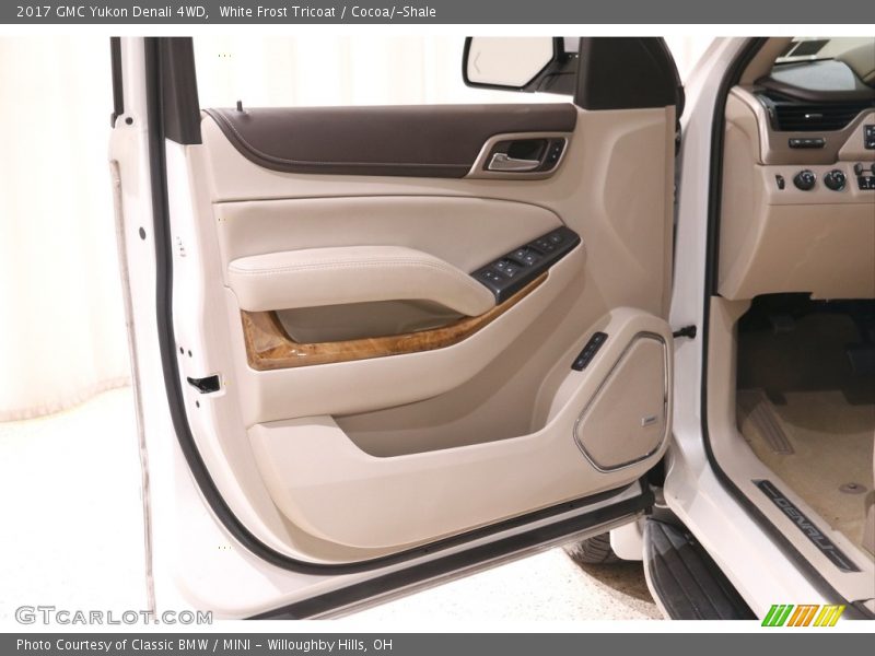 White Frost Tricoat / Cocoa/­Shale 2017 GMC Yukon Denali 4WD