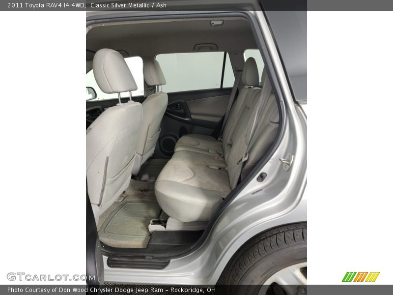 Classic Silver Metallic / Ash 2011 Toyota RAV4 I4 4WD