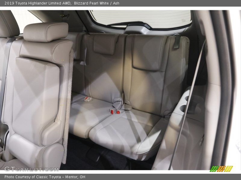 Blizzard Pearl White / Ash 2019 Toyota Highlander Limited AWD