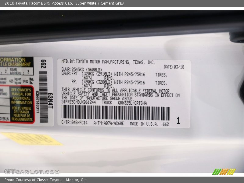 Super White / Cement Gray 2018 Toyota Tacoma SR5 Access Cab
