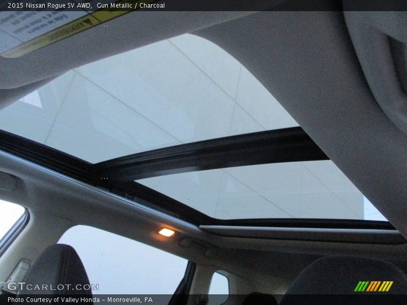 Gun Metallic / Charcoal 2015 Nissan Rogue SV AWD