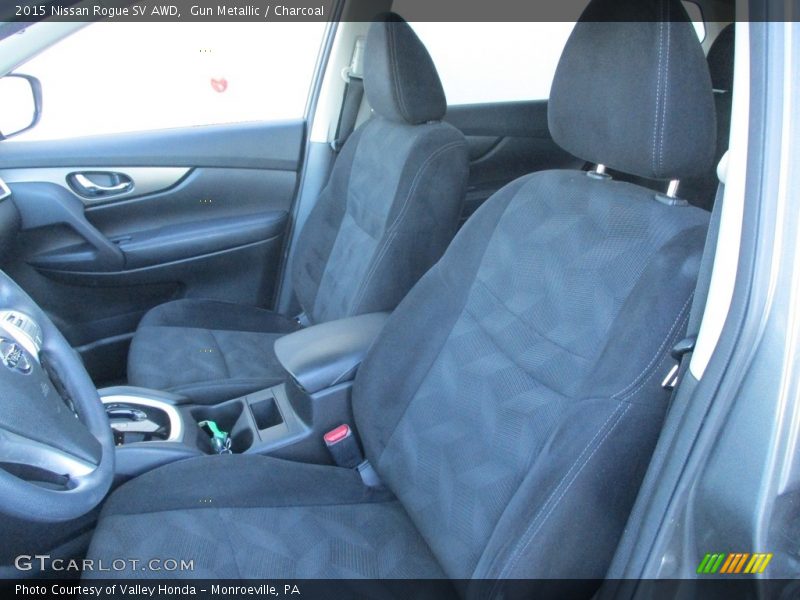 Gun Metallic / Charcoal 2015 Nissan Rogue SV AWD