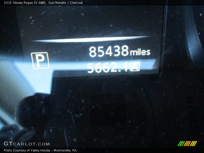 Gun Metallic / Charcoal 2015 Nissan Rogue SV AWD