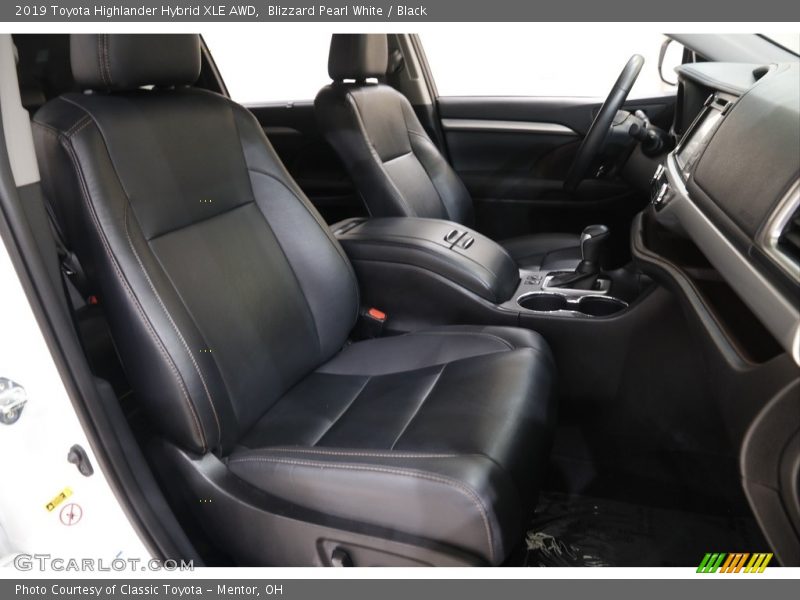 Front Seat of 2019 Highlander Hybrid XLE AWD