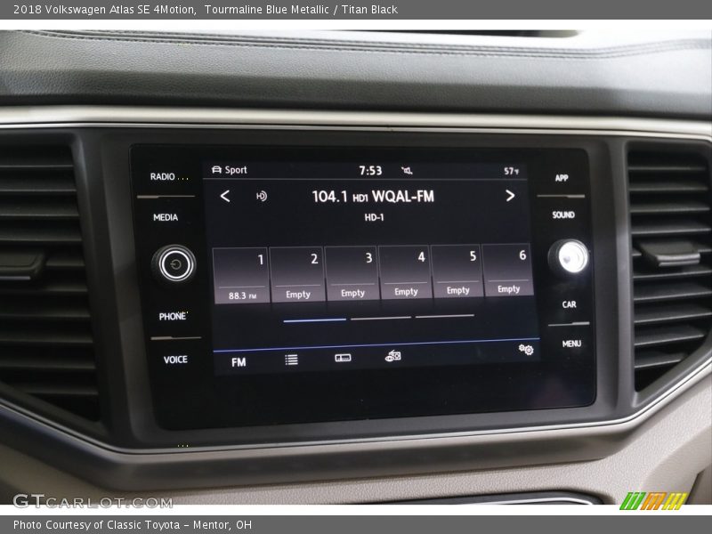 Tourmaline Blue Metallic / Titan Black 2018 Volkswagen Atlas SE 4Motion