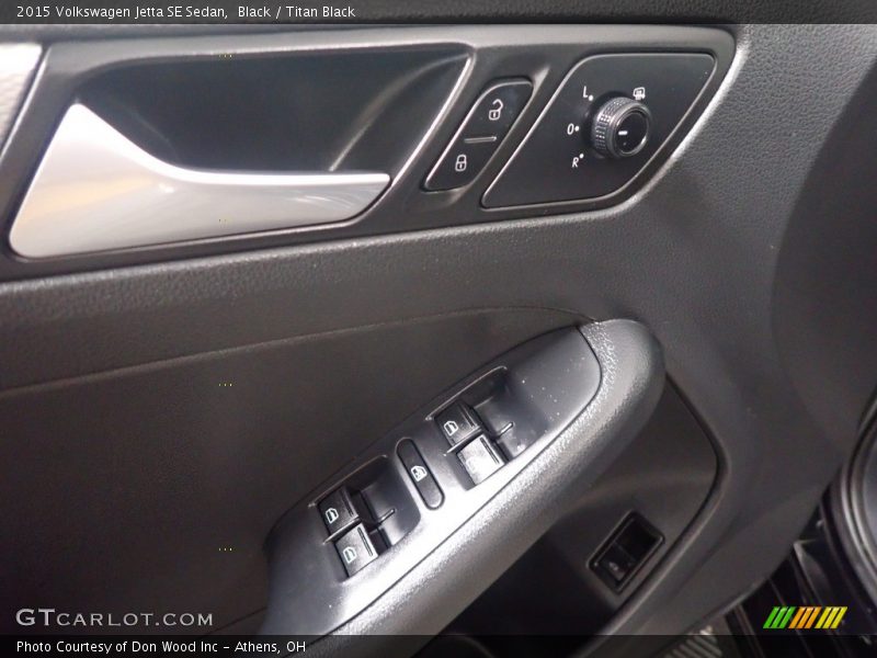 Door Panel of 2015 Jetta SE Sedan