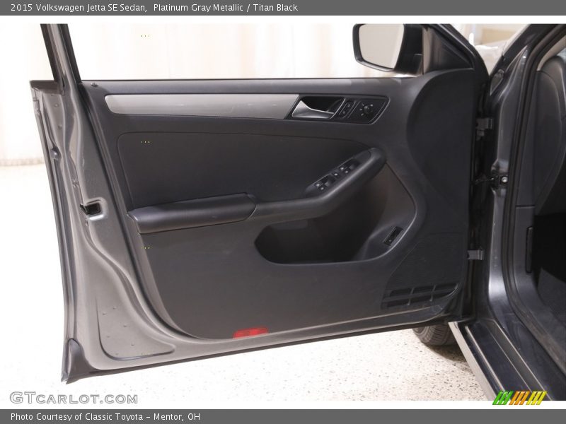 Door Panel of 2015 Jetta SE Sedan