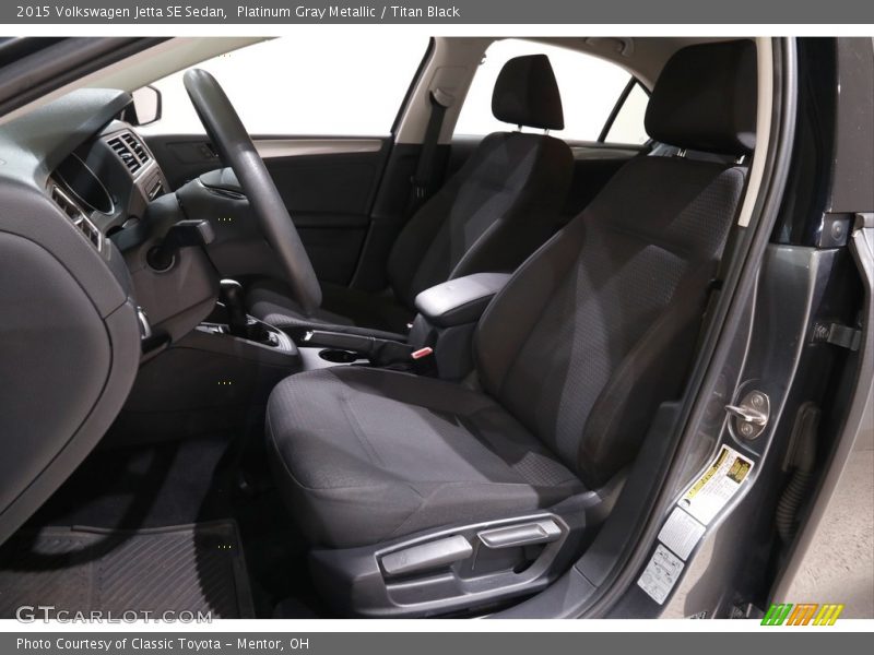 Platinum Gray Metallic / Titan Black 2015 Volkswagen Jetta SE Sedan