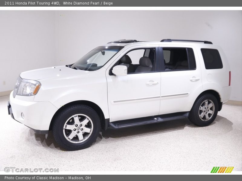 White Diamond Pearl / Beige 2011 Honda Pilot Touring 4WD