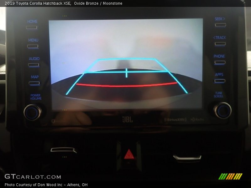 Oxide Bronze / Moonstone 2019 Toyota Corolla Hatchback XSE