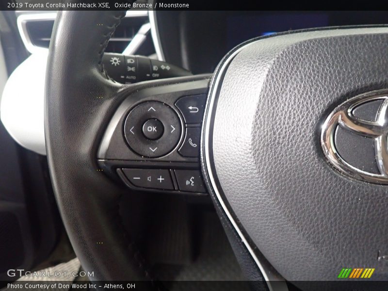 Oxide Bronze / Moonstone 2019 Toyota Corolla Hatchback XSE