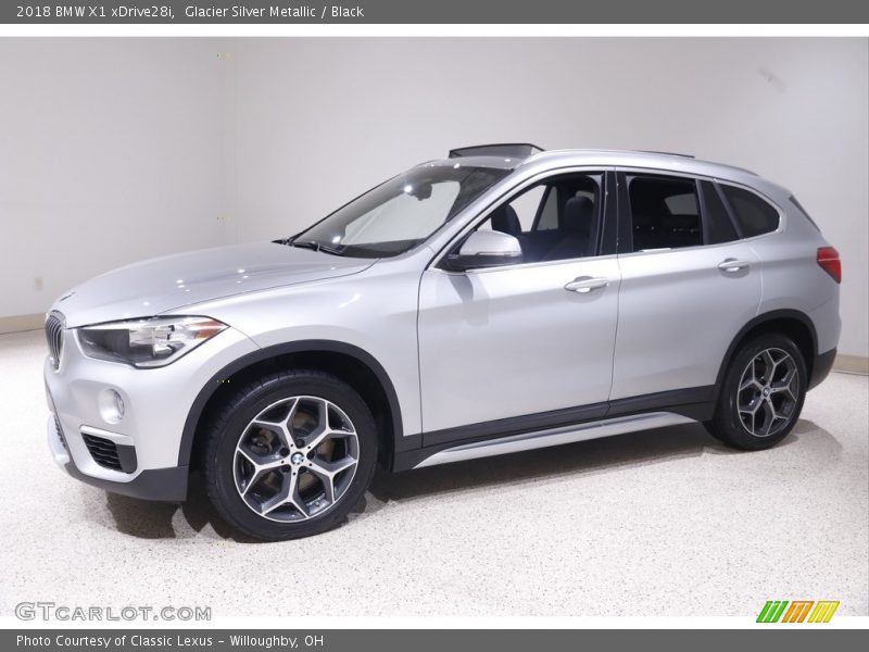 Glacier Silver Metallic / Black 2018 BMW X1 xDrive28i