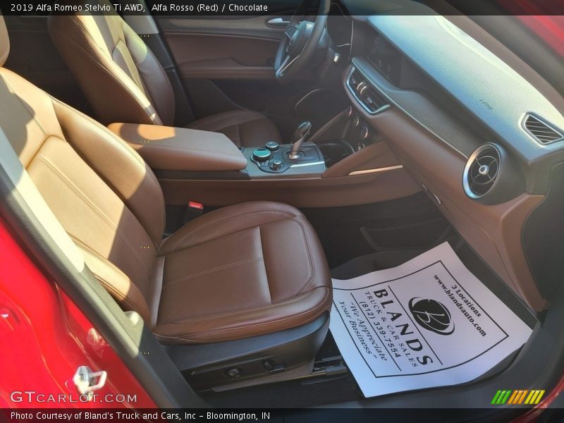 Alfa Rosso (Red) / Chocolate 2019 Alfa Romeo Stelvio Ti AWD