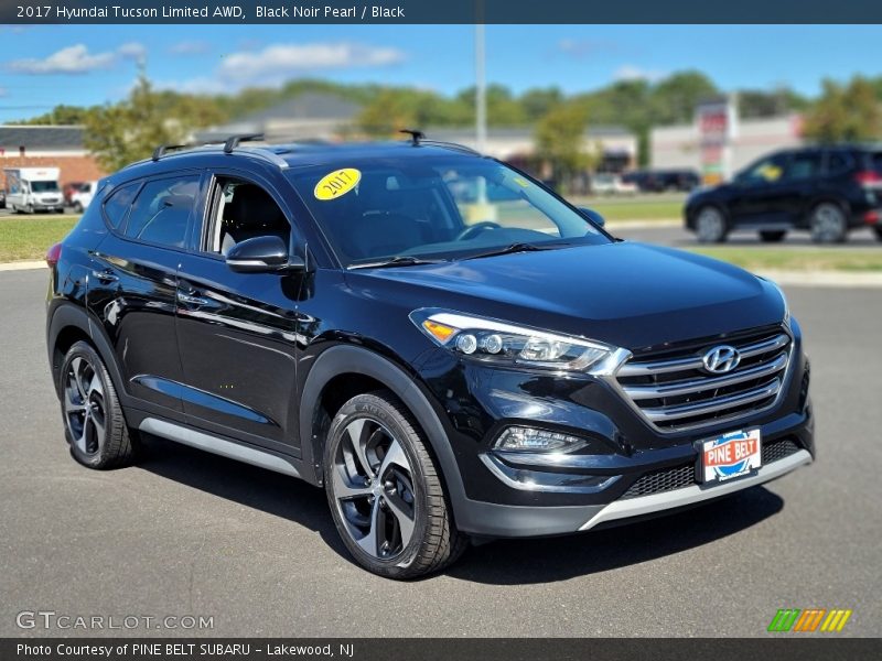 Black Noir Pearl / Black 2017 Hyundai Tucson Limited AWD