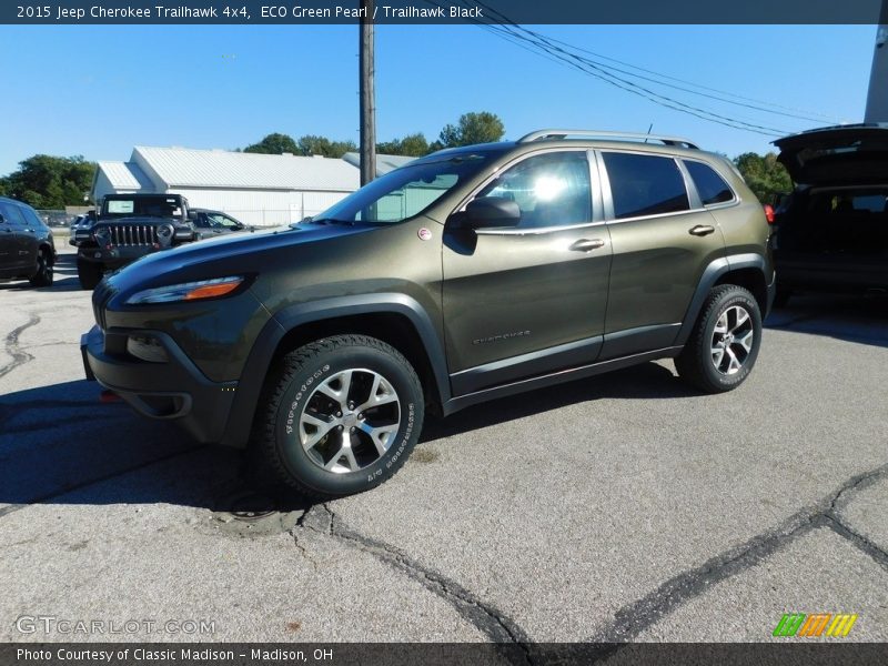 ECO Green Pearl / Trailhawk Black 2015 Jeep Cherokee Trailhawk 4x4
