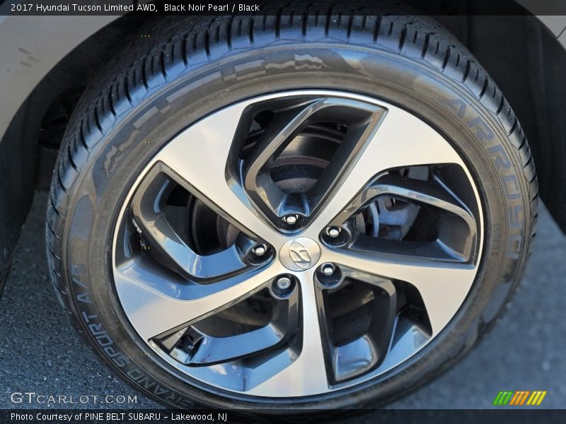 Black Noir Pearl / Black 2017 Hyundai Tucson Limited AWD