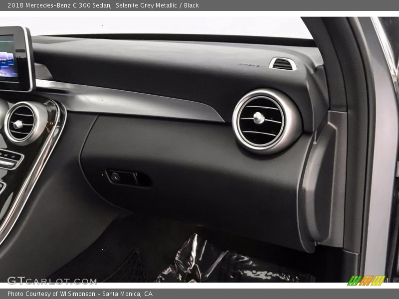 Selenite Grey Metallic / Black 2018 Mercedes-Benz C 300 Sedan